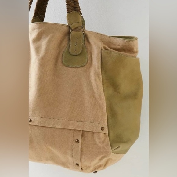 Free People Waverly Weekender Tote Bag ⭐️Canvas Leather⭐️ NWT🔖 - Picture 4 of 6